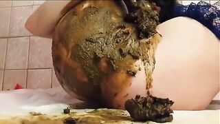 Massive shit covered on the ass