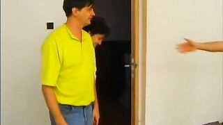 Girl takes a shit while girls lick her ass