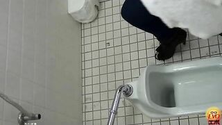Asian ladies pooping