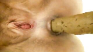 Hot MILF shitting in close up