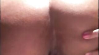 Latina Amateur Takes A Shit