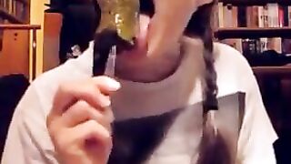 Lunatic babe eats a scatcicle