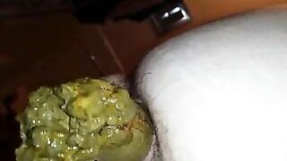 Michelle close up turds show