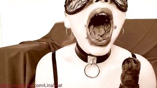 Dirty masked babe eating hot shit
