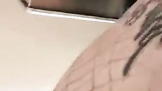 Woman has her ass hole wired and stretched