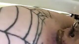 Amateur sexy ass milf and hot shit