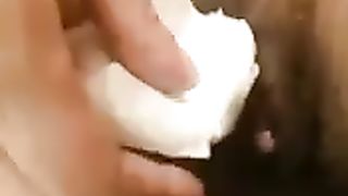 A closer look at wiping her ass