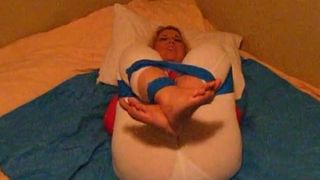 shitting in her white pants