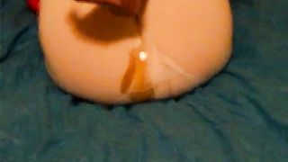 shitting in her white pants