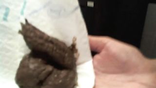 pooping jessie shows us her fresh shit