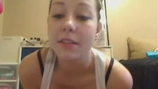 Teen pooping in her panties