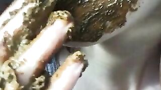 Scat Snack Sticky Teaser