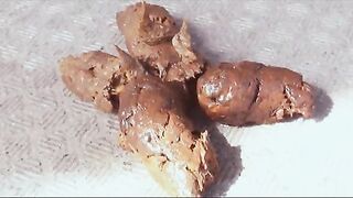 Dirty sexy Japanese lady shitting