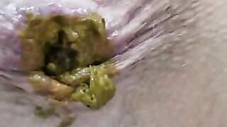 Nice big booty lady shit teasing