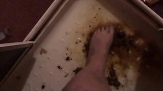 Shower shitting play