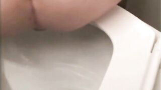 Soft squishy poop in the bowl