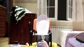 Spanish girls shitting