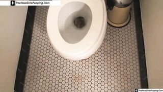 Summer Potty Pooping brunette