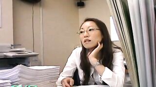 Nerdy amateur Japanese teacher poops hard
