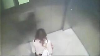 Amateur Japanese gal caught shitting inside the elevator