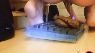 Long hard turd on the tray