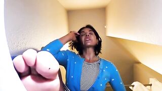 Black sexy poop from hot babe