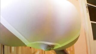 Trudie gym pantypoop tease