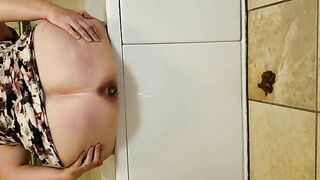 Wife poops in the tub
