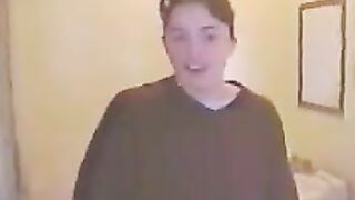 Vintage amateur gal shitting