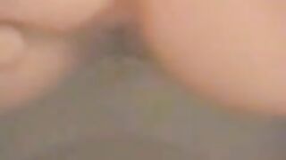 Vintage amateur gal shitting