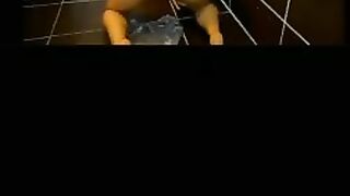 Amazing round ass lady and sexy shit show