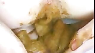 Watch kinky lesbians and hot scat play