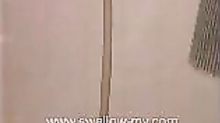 Maid spread ass cheeks for pooping