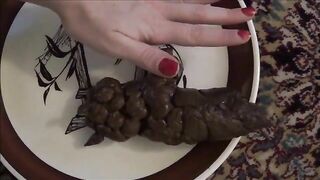 Lovely amateur girlfriend dropping hot shit