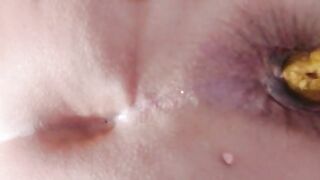 Crazy hot ass bitch and shit closeup