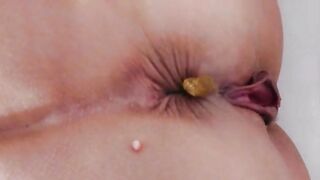 Crazy hot ass bitch and shit closeup