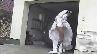 Hot bride showing her ass while pooping
