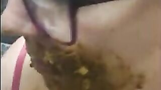 BBW shit smearing and eating