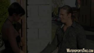 Babe gets threeway pissed on