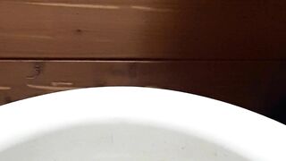 First pooping video 