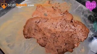 Glass table poop