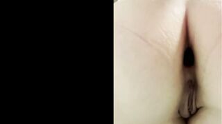 Hot Girl Pooping 