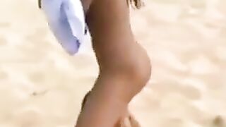 Hot Girls Pee