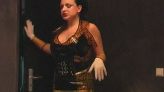 Lexi pooping and peeing