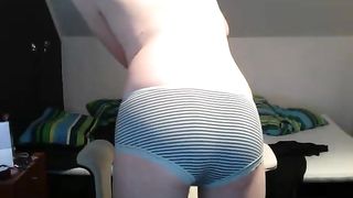 Skinny girl poops in her panties