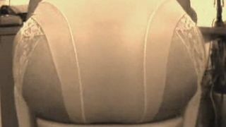 Elena - scat in lengerie