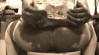 Elena - scat in lengerie