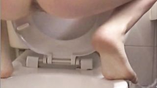 Same girl pooping twice