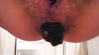 A shit was born in the bathroom