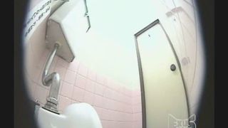 Pooping in high heels